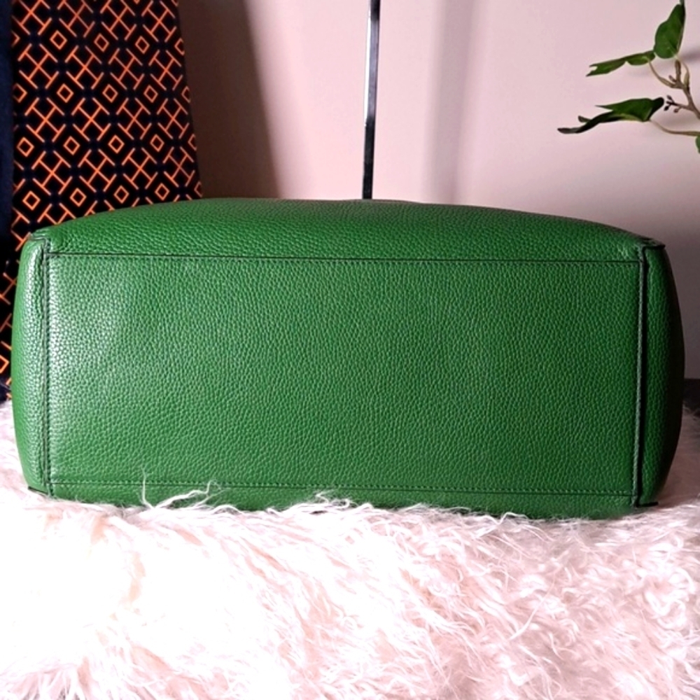 Tory Burch Blake Tote Bag Like New - Picture 13 of 17